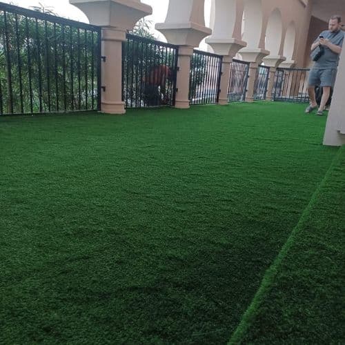 Residential garden turf in Al Quoz - Al Quoz, Dubai