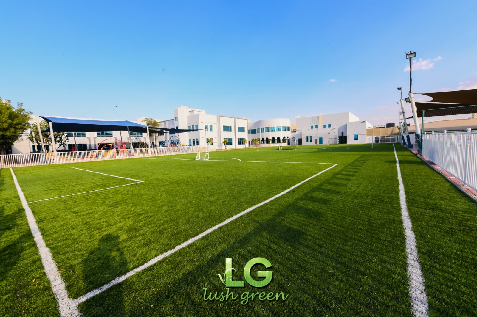 Community sports turf football installation - Sports pitches, Dubai