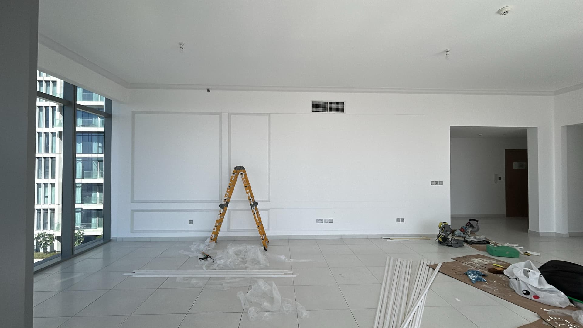 Before, Living room feature wall, PU foam wall moulding before and after, Dubai